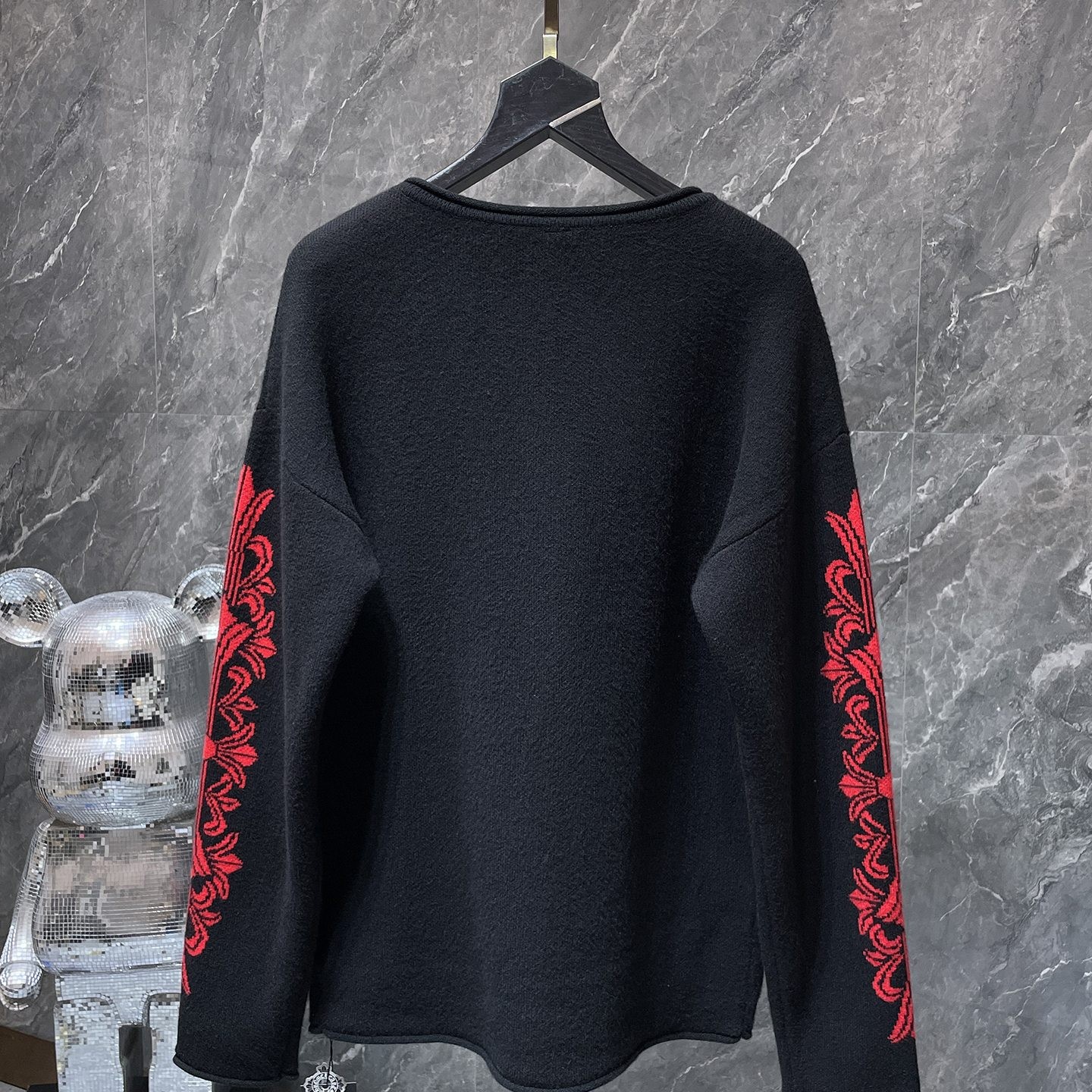 CHROME HEARTS クロムハーツ 秋冬 レッドクロス エナメルレザー刺繍 ニットセーター ブラック - Detail image 5